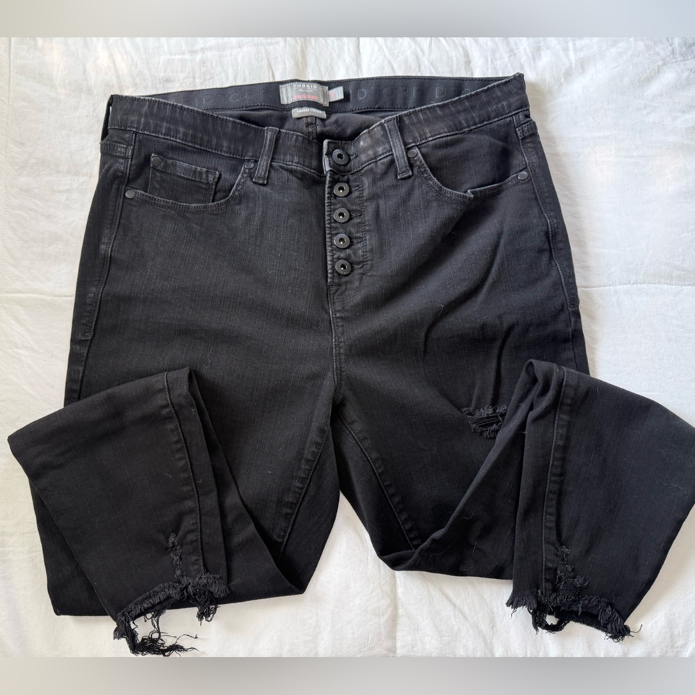 Torrid Black Distressed Skinny Jeans